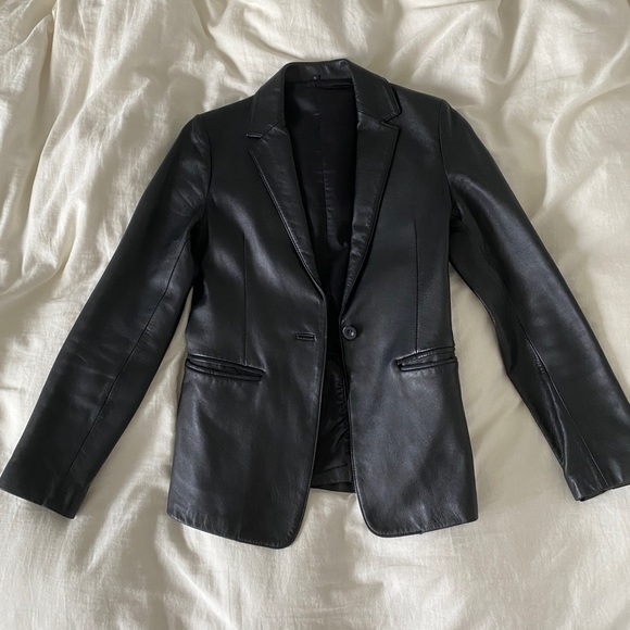 Black leather blazer jacket - Picture 2 of 4